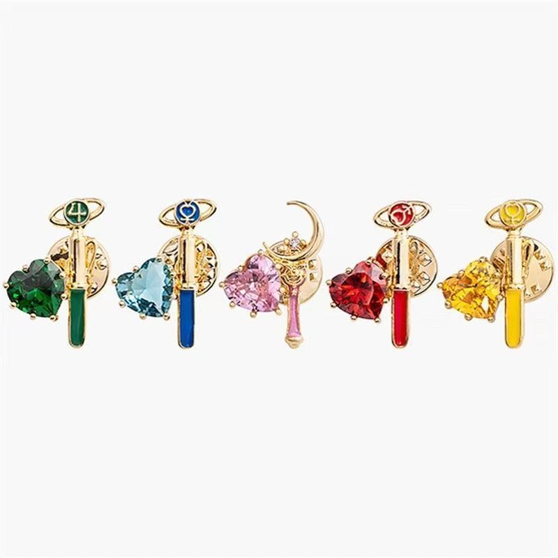 Broszka Sailor Moon, przypinka – Sailor Moon Wand recenzja i cena